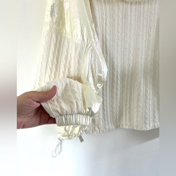 Free‎ People Movement Sweetest Pullover Cream Iridescent Hooded Half Zip Small - Picture 7 of 14